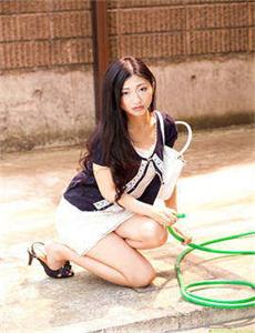 欧美 亚洲 另类 偷偷 自拍-在线破小女初的性视频